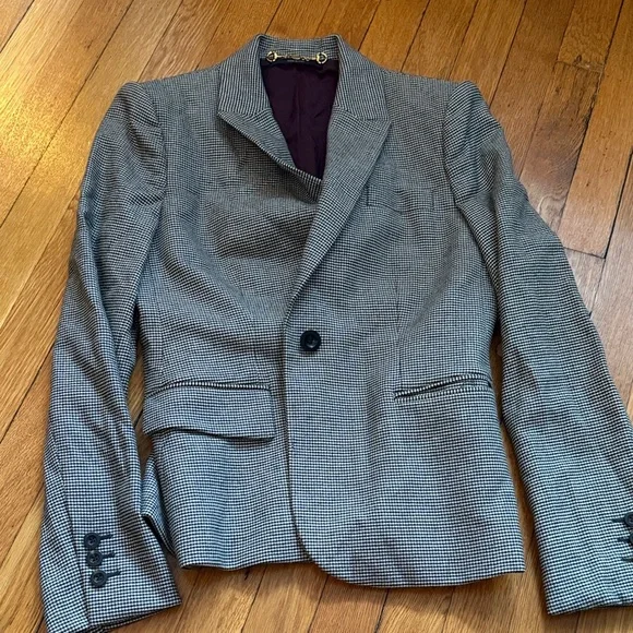 GUCCI Women’s Wool Blend Suit — Size 42